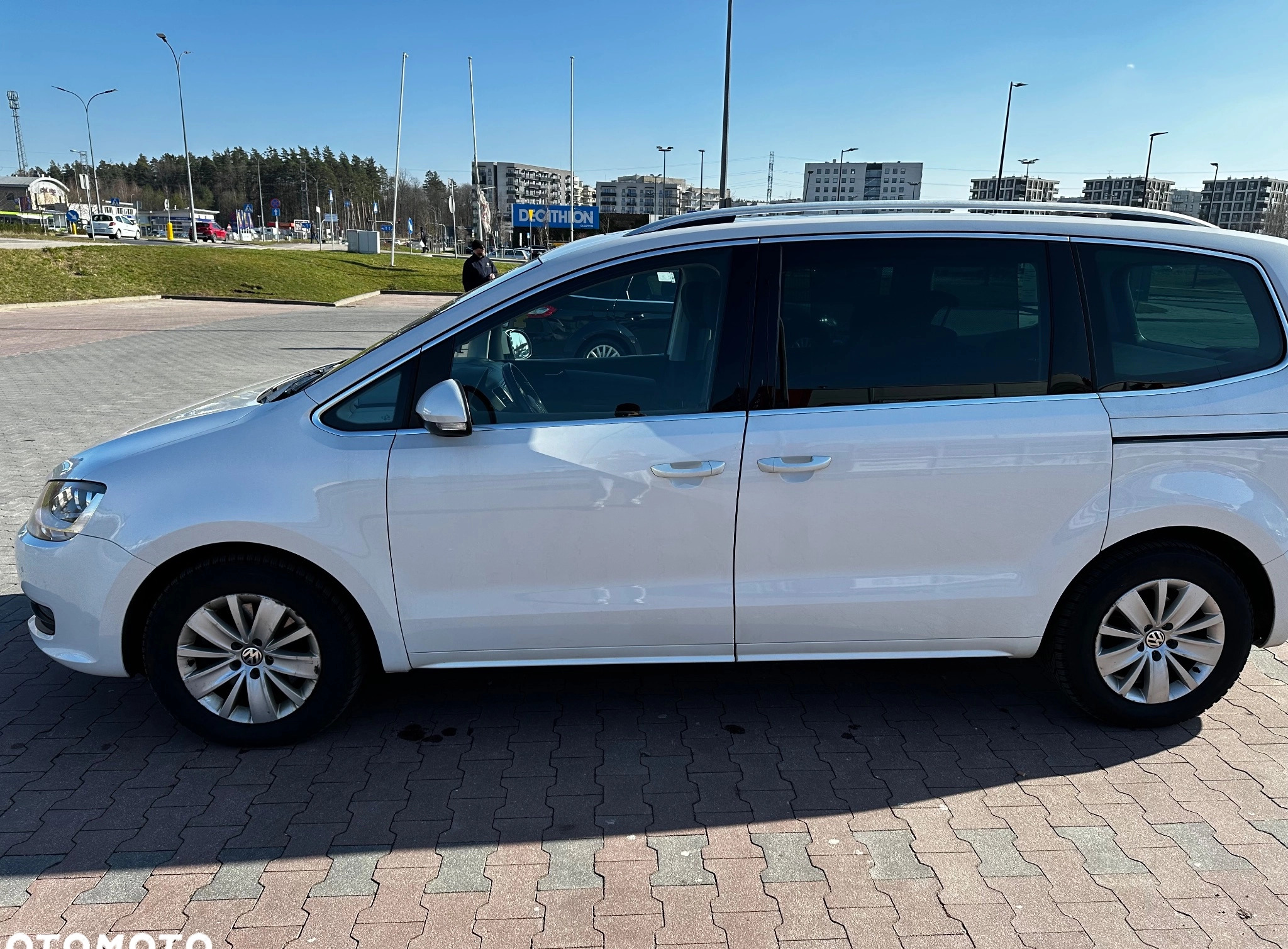 Volkswagen Sharan cena 58000 przebieg: 272443, rok produkcji 2015 z Olsztyn małe 121